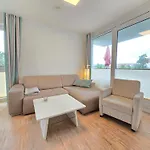 Strandvillen Binz - Ferienwohnung Mit 1 Schlafzimmer Und Balkon Dr-421